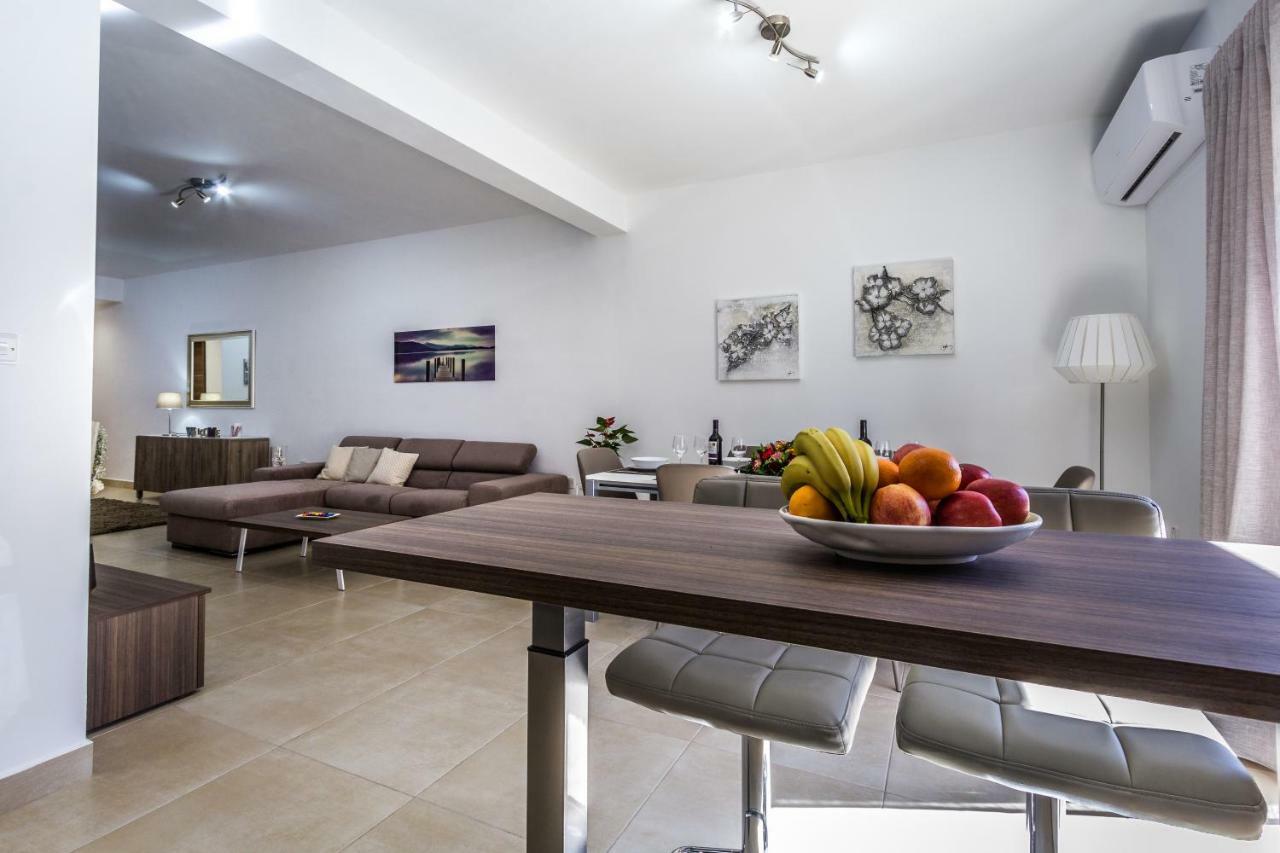 Sunny Modern Apartments Mellieha Exterior photo